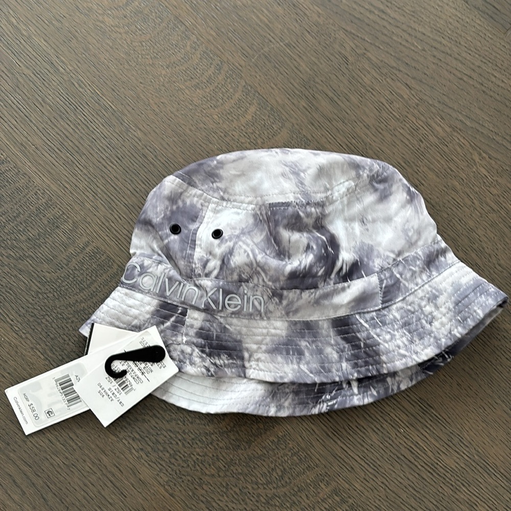 Calvin Klein Monochrome Tie-Dye bucket Hat